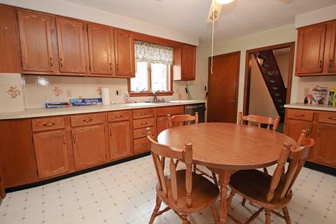 14 Jasper St, Saugus, MA 01906 photo 7