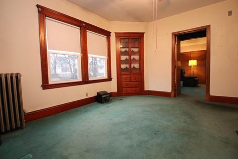 14 Jasper St, Saugus, MA 01906 photo 9