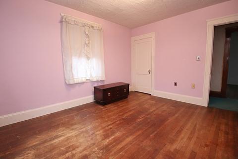 14 Jasper St, Saugus, MA 01906 photo 24