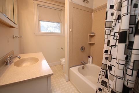 14 Jasper St, Saugus, MA 01906 photo 29