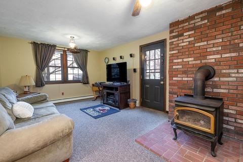 41 Torre St, Reading, MA 01867 photo 7
