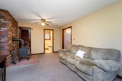 41 Torre St, Reading, MA 01867 photo 8