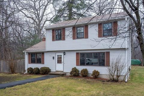41 Torre St, Reading, MA 01867 photo 1