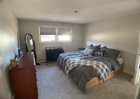 53 Treetop Ave, Springfield, MA 01118 photo 4
