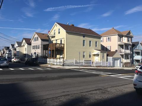 316 Division St, Fall River, MA 02721 photo 2