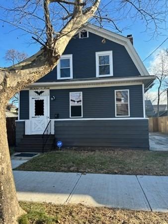 35 Itendale St, Springfield, MA 01108 photo 1