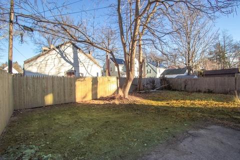 35 Eton St, Springfield, MA 01108 photo 41