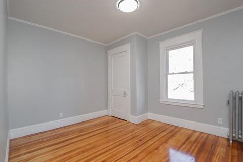 35 Eton St, Springfield, MA 01108 photo 37