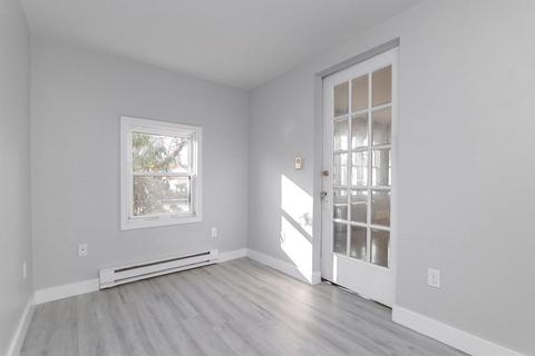 35 Eton St, Springfield, MA 01108 photo 19