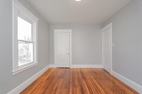 35 Eton St, Springfield, MA 01108 photo 35