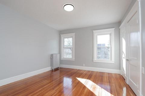 35 Eton St, Springfield, MA 01108 photo 27