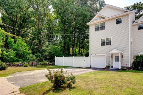 40 Shaffner St, Worcester, MA 01605 photo 2