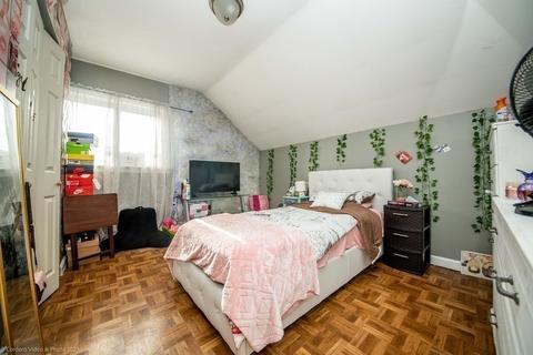 265 John St, Fall River, MA 02721 photo 17