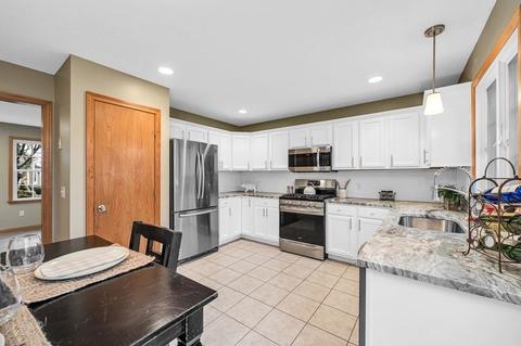 256 Tremont St, Springfield, MA 01104 photo 7