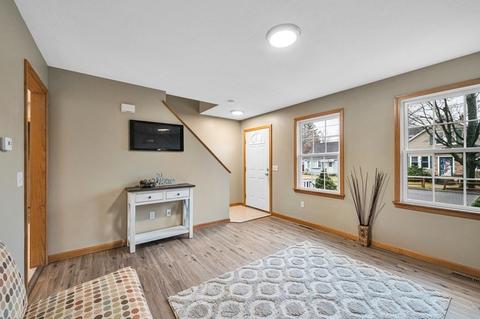 256 Tremont St, Springfield, MA 01104 photo 5