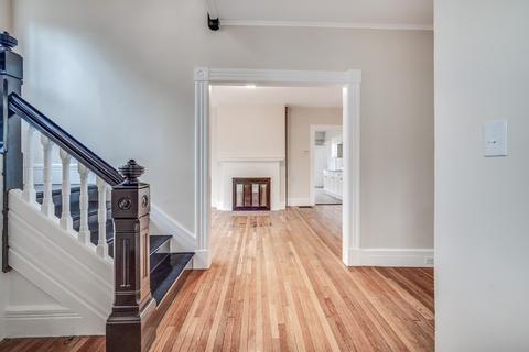 122 School St, Springfield, MA 01105 photo 6