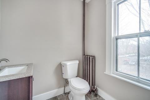 122 School St, Springfield, MA 01105 photo 18