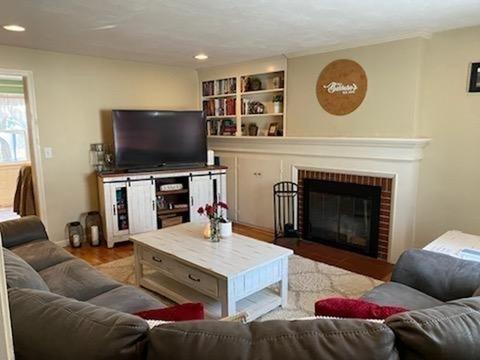 33 Kittrell St, Springfield, MA 01119 photo 8