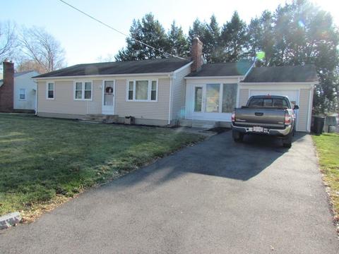 33 Kittrell St, Springfield, MA 01119 photo 1