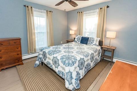 109 Holten St, Danvers, MA 01923 photo 9