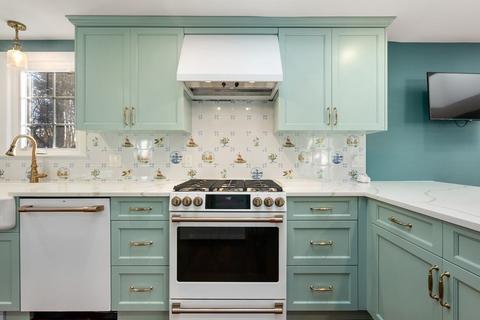 20 Maplecroft Rd, Canton, MA 02021 photo 8