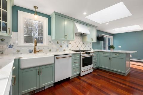 20 Maplecroft Rd, Canton, MA 02021 photo 4
