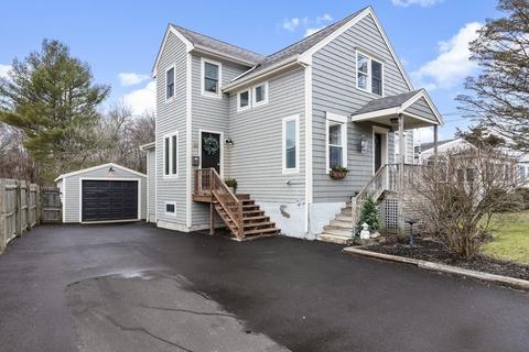 16 Kane St, Fairhaven, MA 02719 photo 4