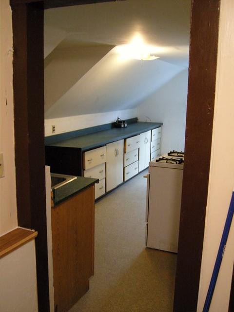 24 Crescent St, Worcester, MA 01605 photo 11