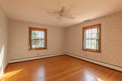 17 Beechwood Ave, Easthampton, MA 01027 photo 23