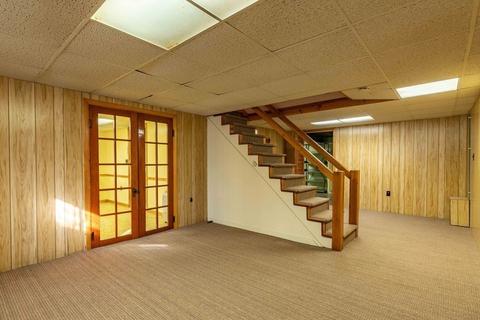 17 Beechwood Ave, Easthampton, MA 01027 photo 29