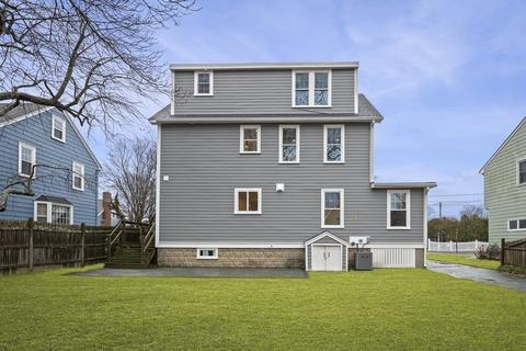 4 Laurel St, Marblehead, MA 01945 photo 31
