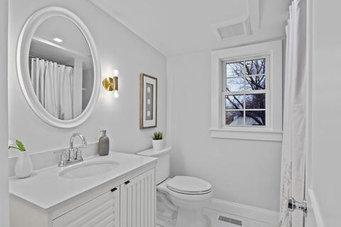 4 Laurel St, Marblehead, MA 01945 photo 26
