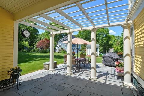 5 Walnut Hill Rd, Millis, MA 02054 photo 6