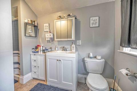 362 Ames St, Fall River, MA 02721 photo 27