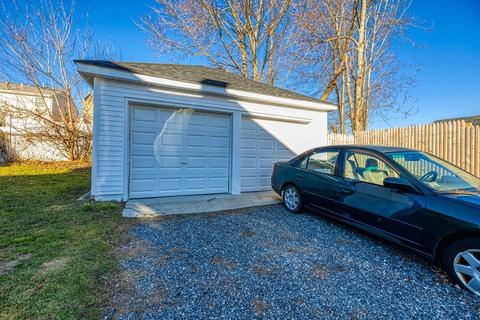362 Ames St, Fall River, MA 02721 photo 4