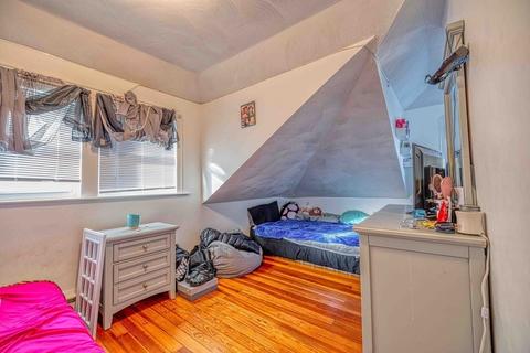 362 Ames St, Fall River, MA 02721 photo 18