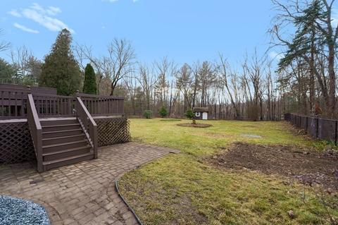 21 Warren Rd, Upton, MA 01568 photo 4