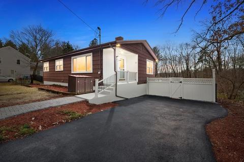 21 Warren Rd, Upton, MA 01568 photo 1