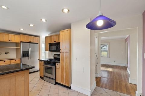 59 Wheeler St # a, Gloucester, MA 01930 photo 13