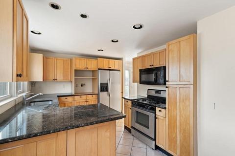 59 Wheeler St # a, Gloucester, MA 01930 photo 8