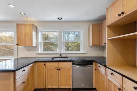 59 Wheeler St # a, Gloucester, MA 01930 photo 7