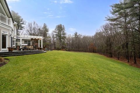 44 Bubbling Brook Rd, Walpole, MA 02081 photo 5