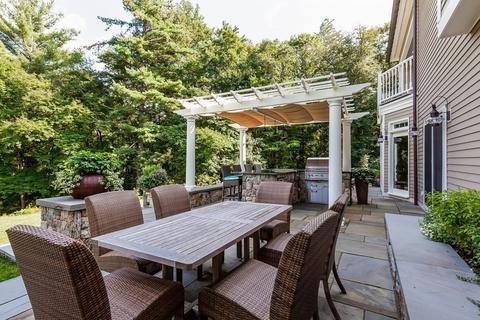 44 Bubbling Brook Rd, Walpole, MA 02081 photo 8