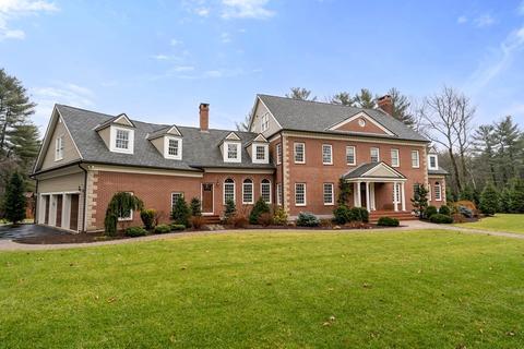 44 Bubbling Brook Rd, Walpole, MA 02081 photo 1