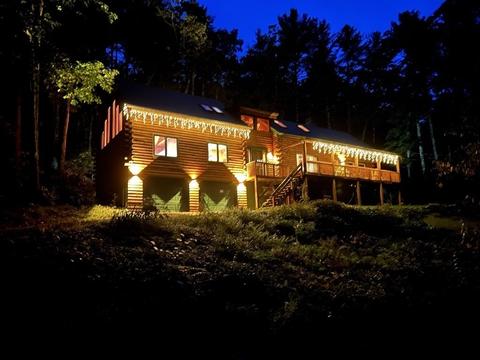 28 Fowler St, Upton, MA 01568 photo 1