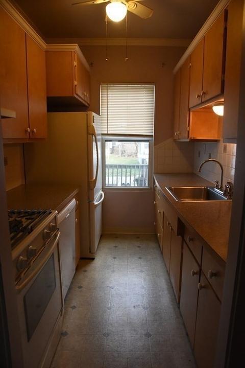 344 Lawton St, Fall River, MA 02721 photo 30