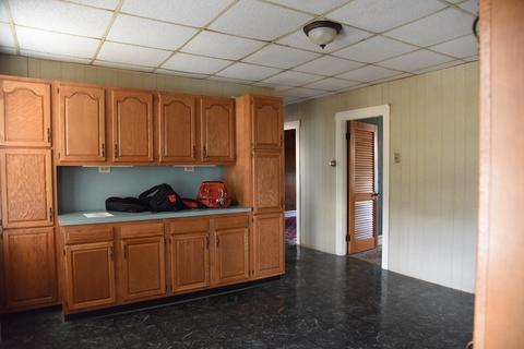 344 Lawton St, Fall River, MA 02721 photo 29