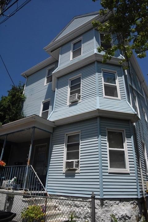 344 Lawton St, Fall River, MA 02721 photo 1