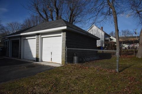 344 Lawton St, Fall River, MA 02721 photo 38