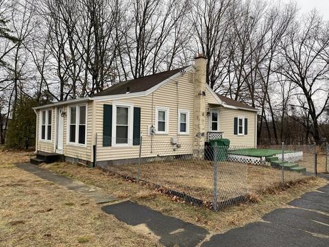 33 Guyotte, Chicopee, MA 01020 photo 1